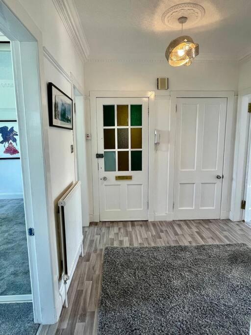 Large 2 Bed Near Glasgow Airport Paisley Esterno foto