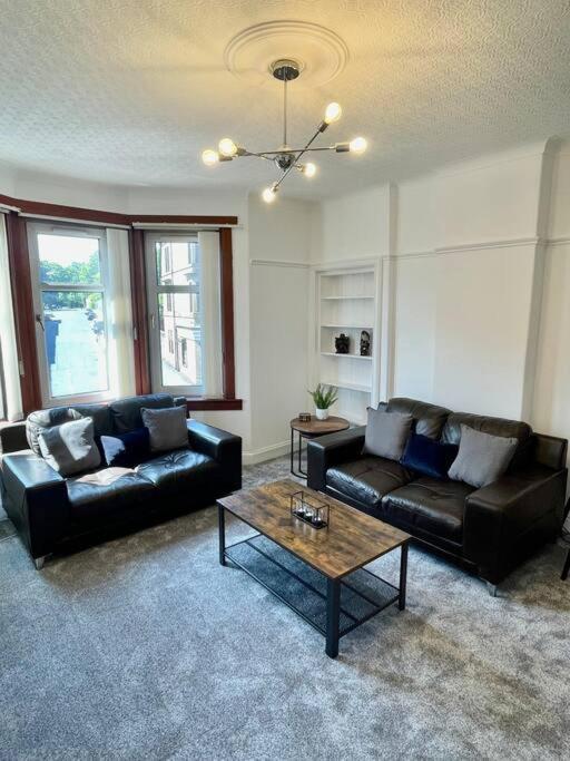 Large 2 Bed Near Glasgow Airport Paisley Esterno foto